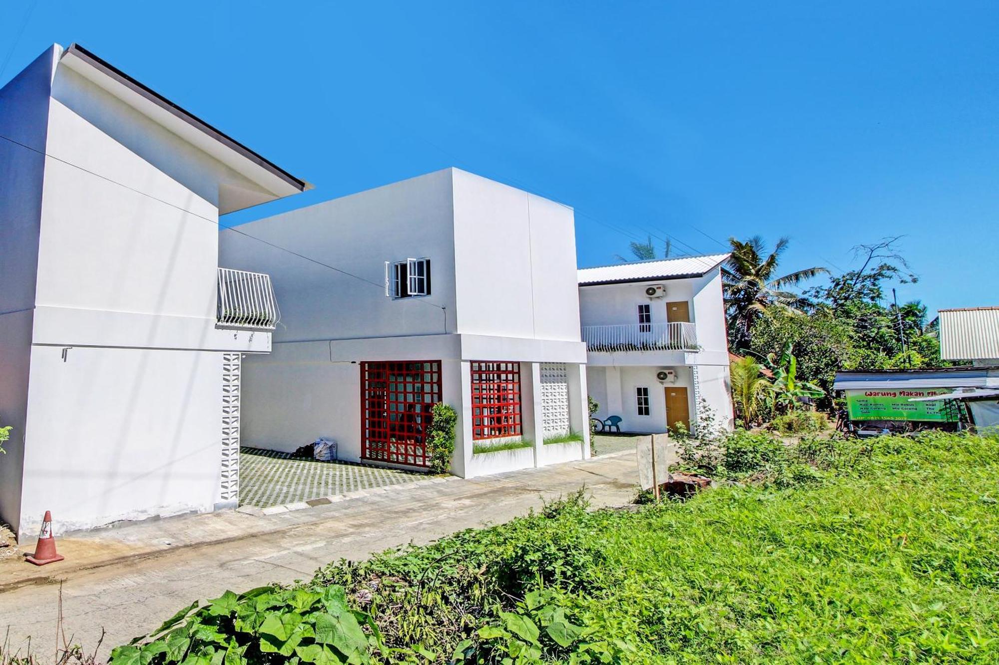 Super Oyo Collection O 92363 Kp Inn Yogyakarta Exterior photo